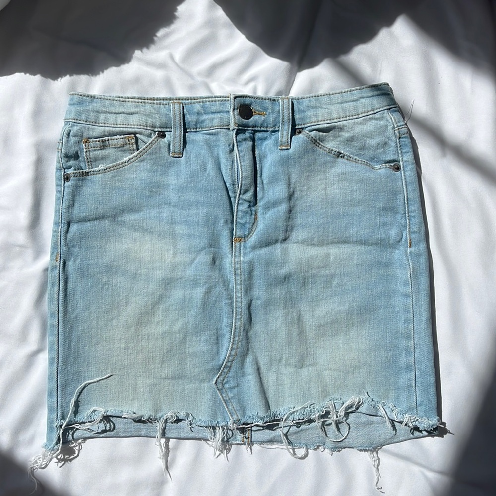universal thread jean skirt